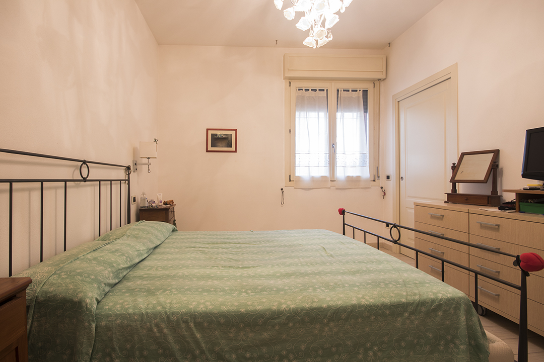 Appartamento Modena via Ghiaroni — foto 5