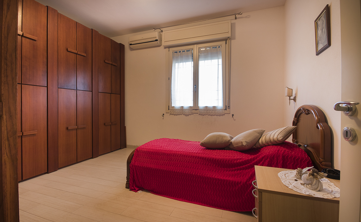 Appartamento Modena via Ghiaroni — foto 4